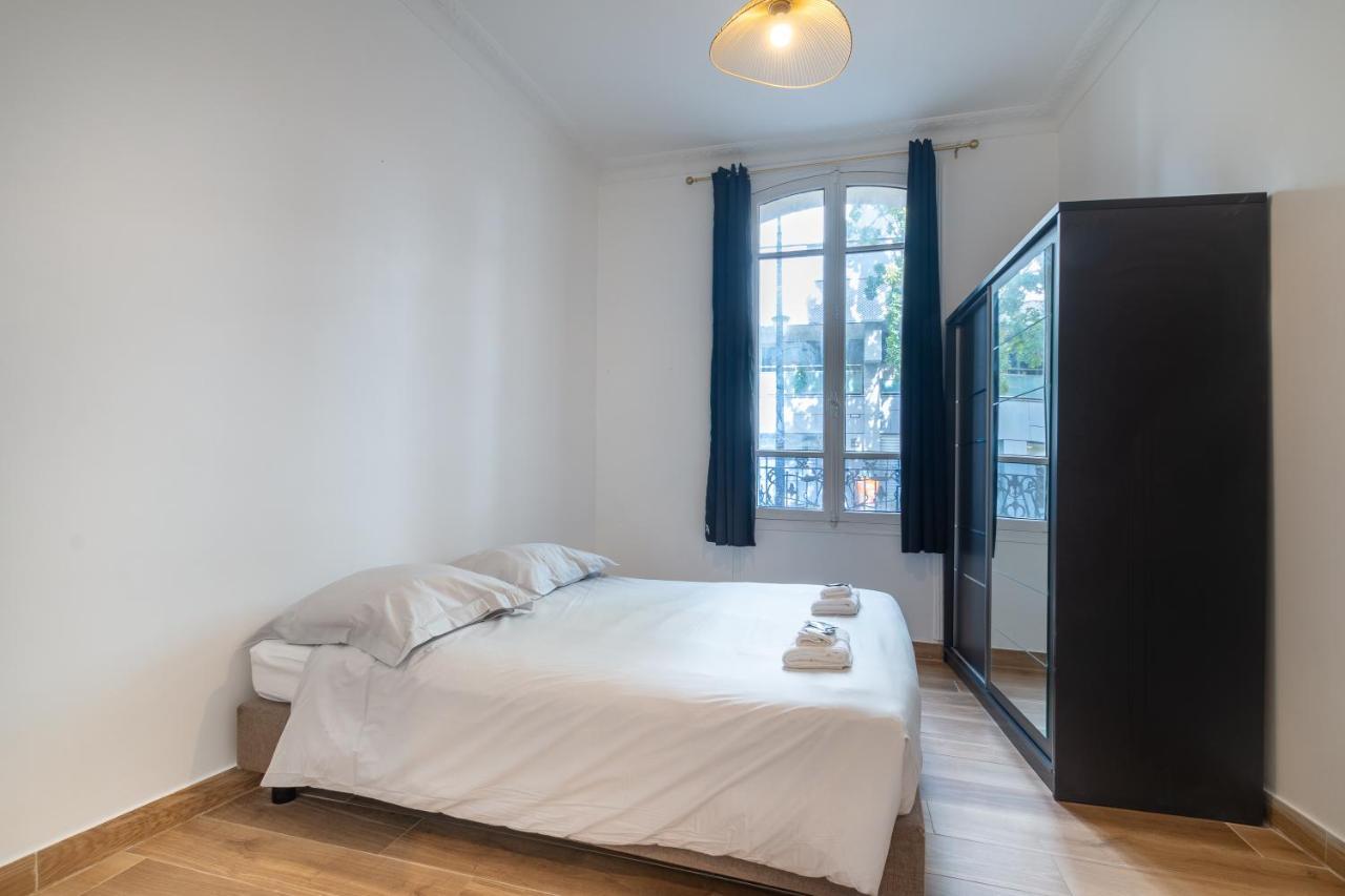 Appartement Metro Alexandre Dumas Parigi Esterno foto