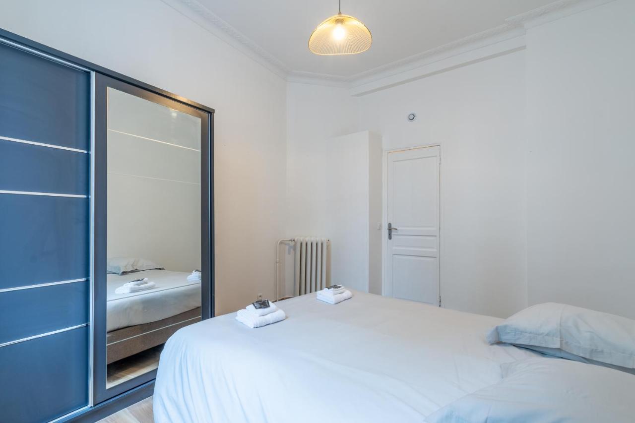 Appartement Metro Alexandre Dumas Parigi Esterno foto