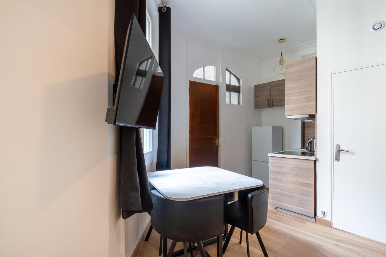 Appartement Metro Alexandre Dumas Parigi Esterno foto